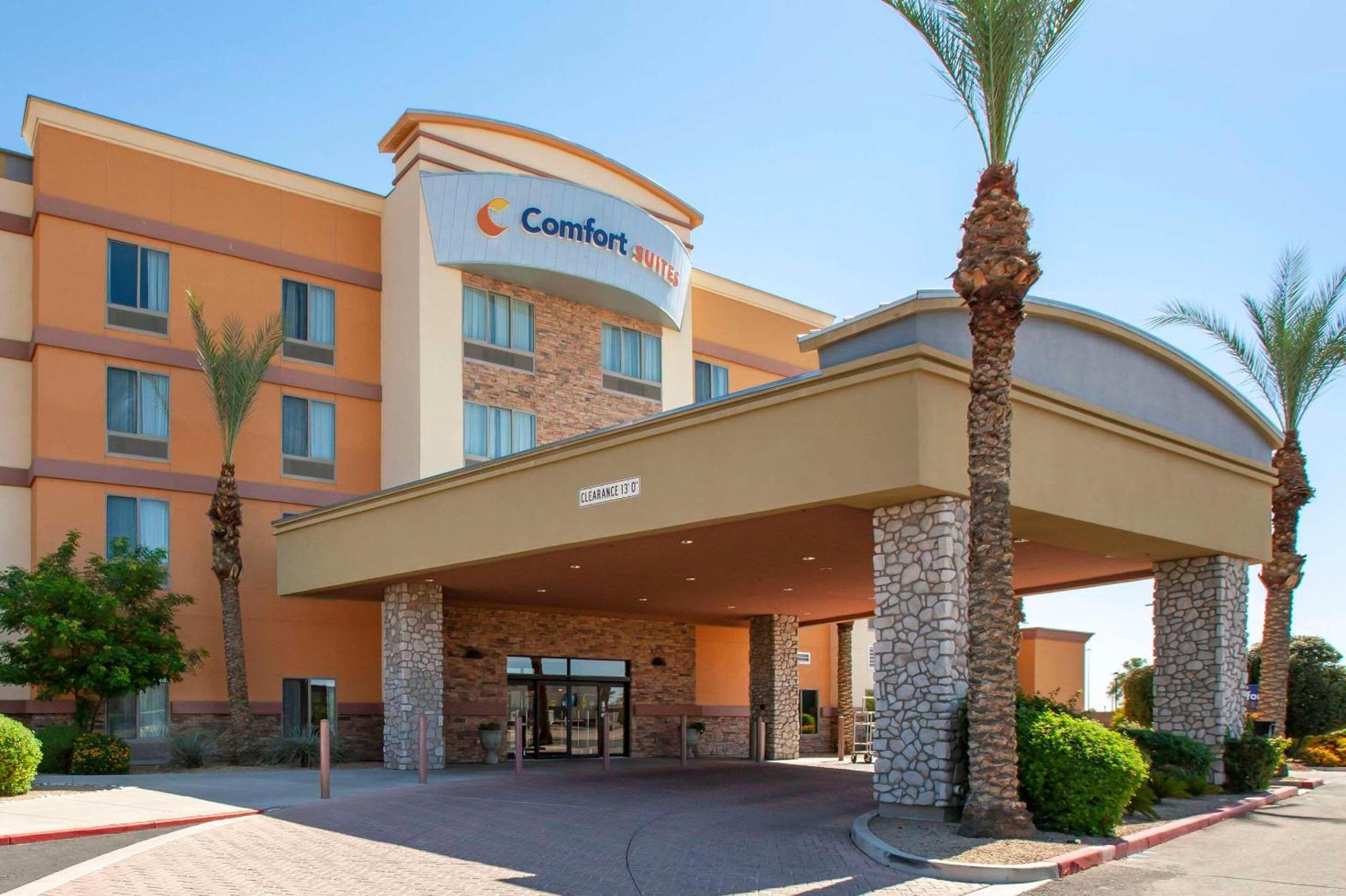 Comfort Suites Glendale - State Farm Stadium Area Kültér fotó